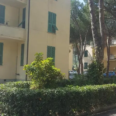 Casina Del Borgo * סנרמו